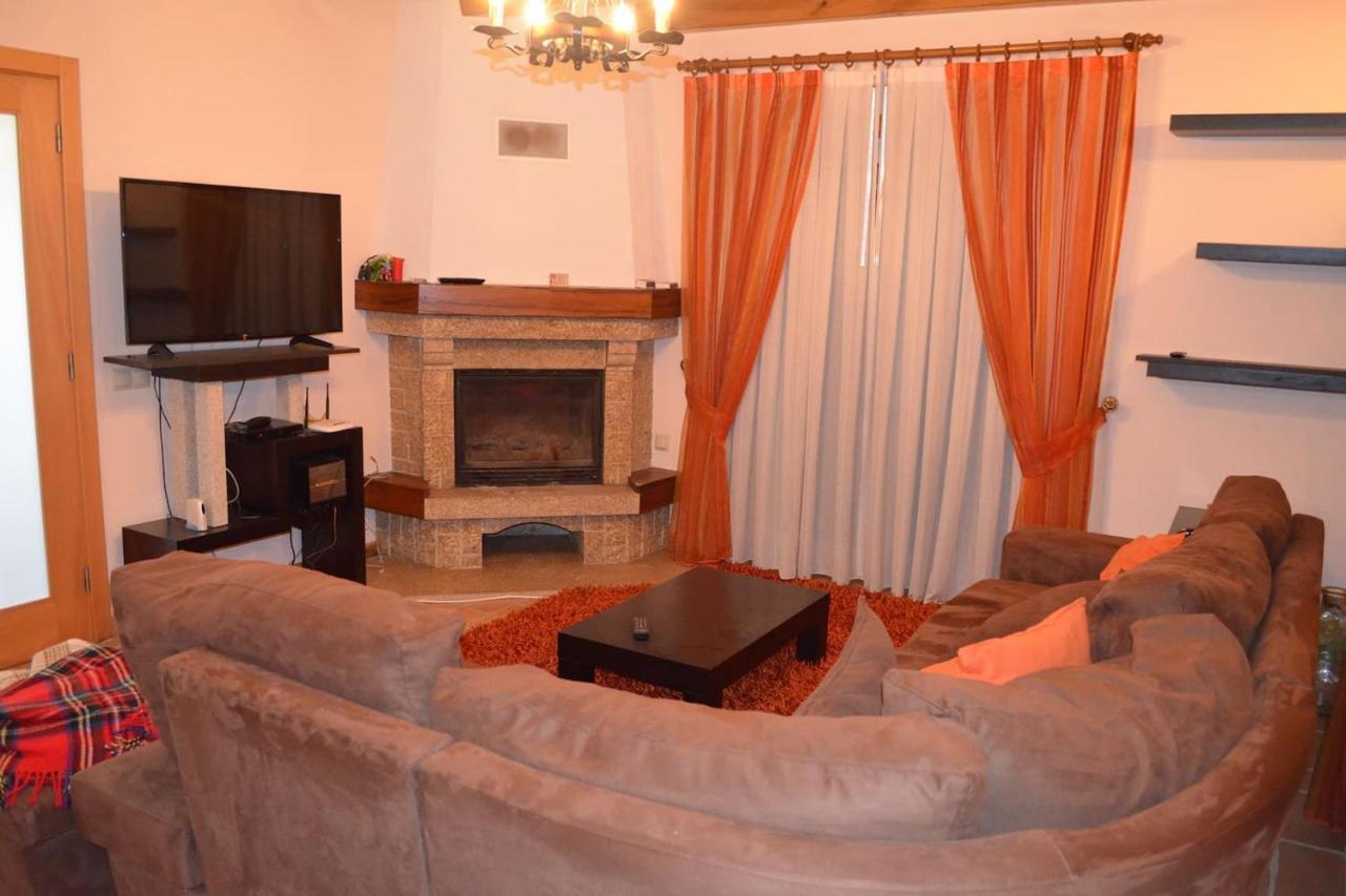 Valadas Guest House Canedo  外观 照片